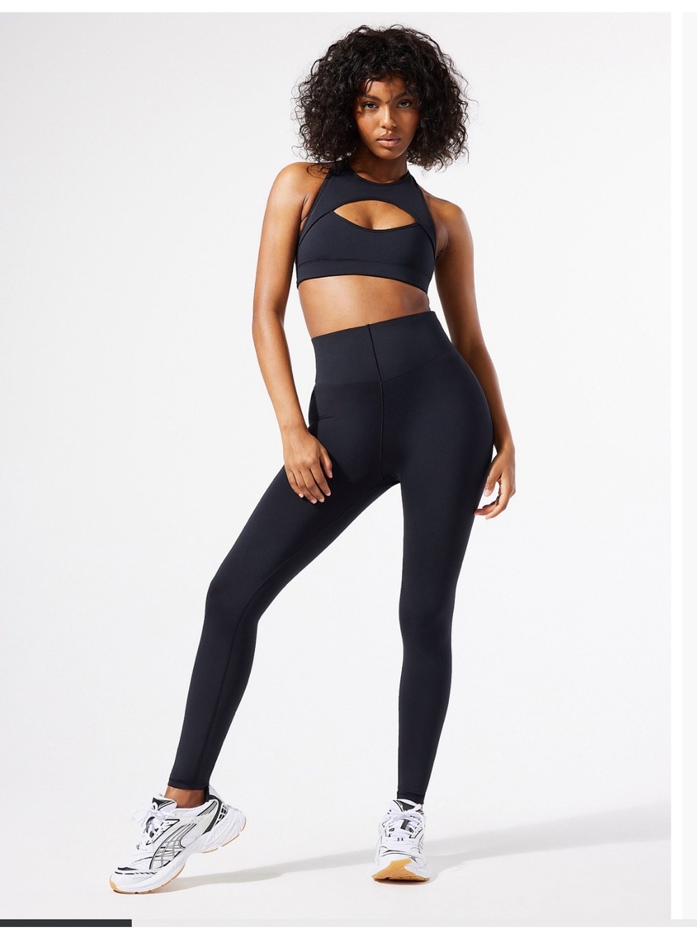NWT SAVAGE X FENTY HOTLINE HIGH-WAIST BLACK CAVIAR LEGGING